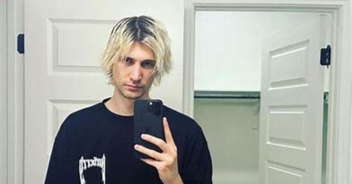 xqc-net-worth-2024-how-much-money-does-he-make