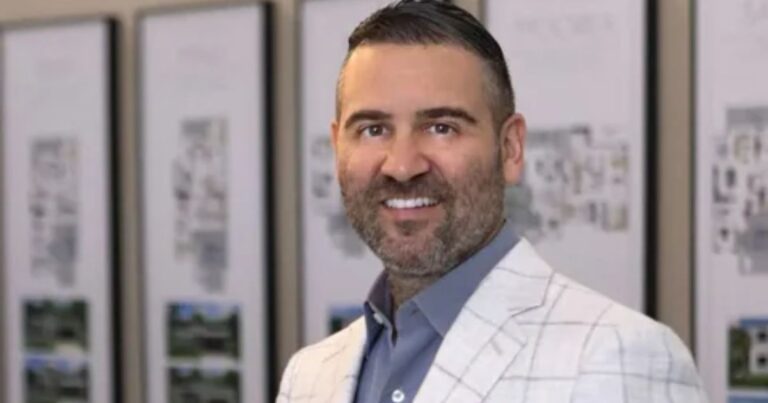 Misha Ezratti Email: Smart Ways to Connect Professionally and Fast